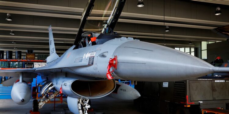 Netherlands and Denmark Commit to Send F-16 Fighters to Ukraine